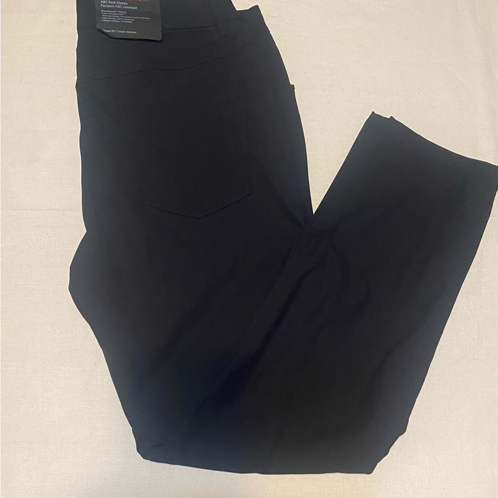 Lululemon Men ABC Pant Classic. 34 X 32. Black.